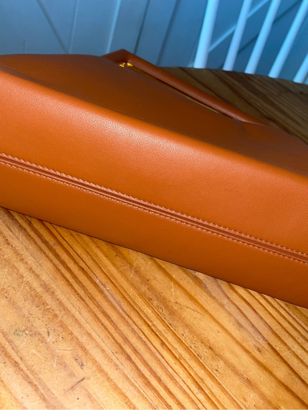 Fendi Shiny Nappa Medium Fendi First Caramello Clutch Bag BROKEN STRAP - Picture 5 of 14